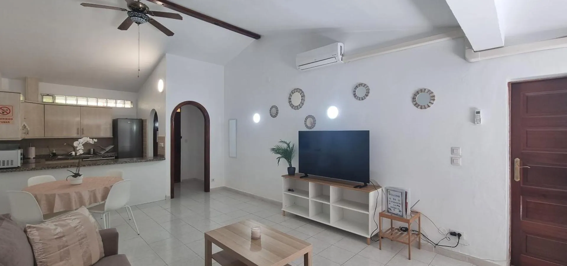 Bungalow En Las Americas 플라야데라스아메리카스 0*,  스페인